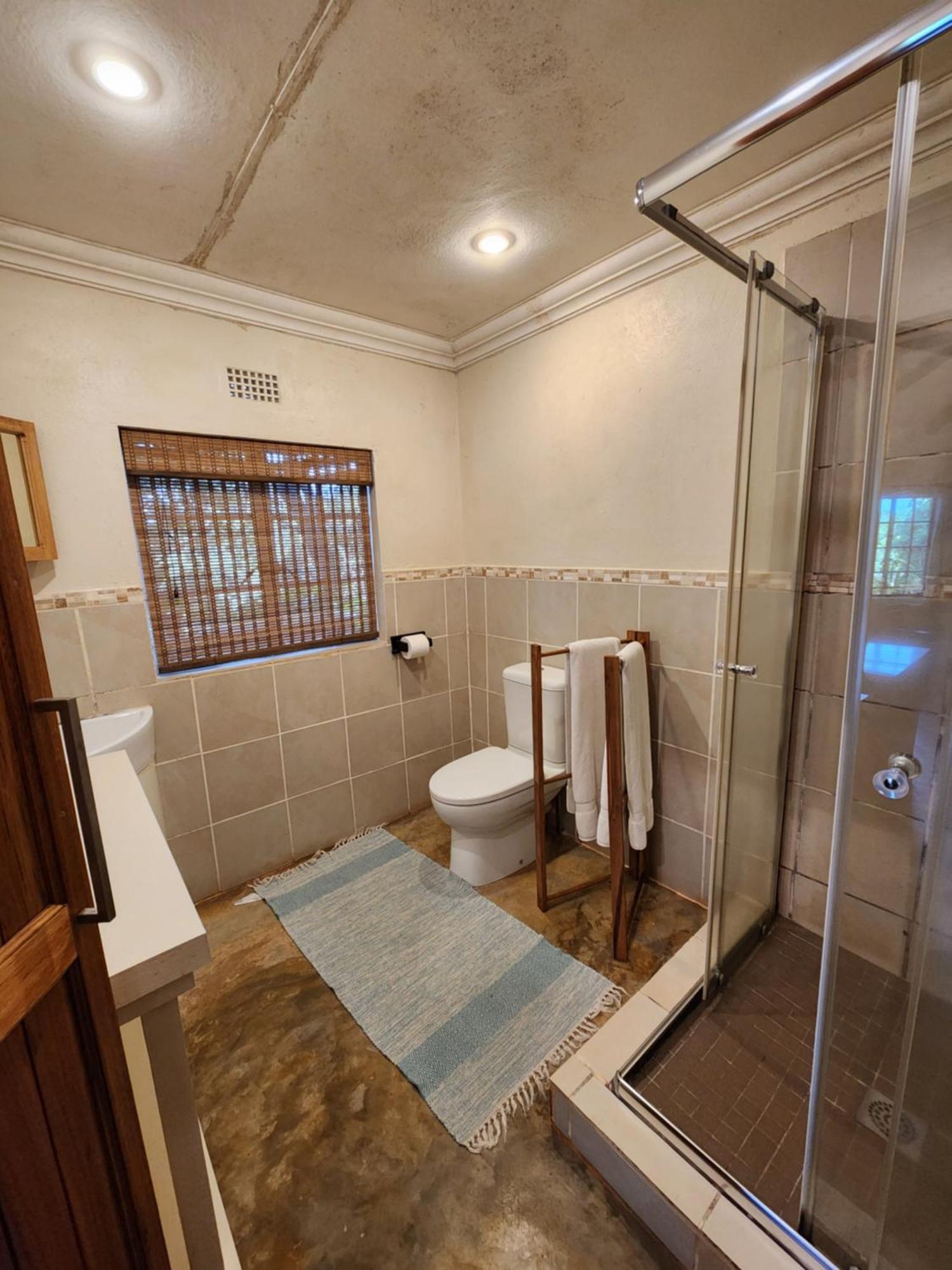 Softwaters Guesthouse Cottages Луис-Тричард Экстерьер фото