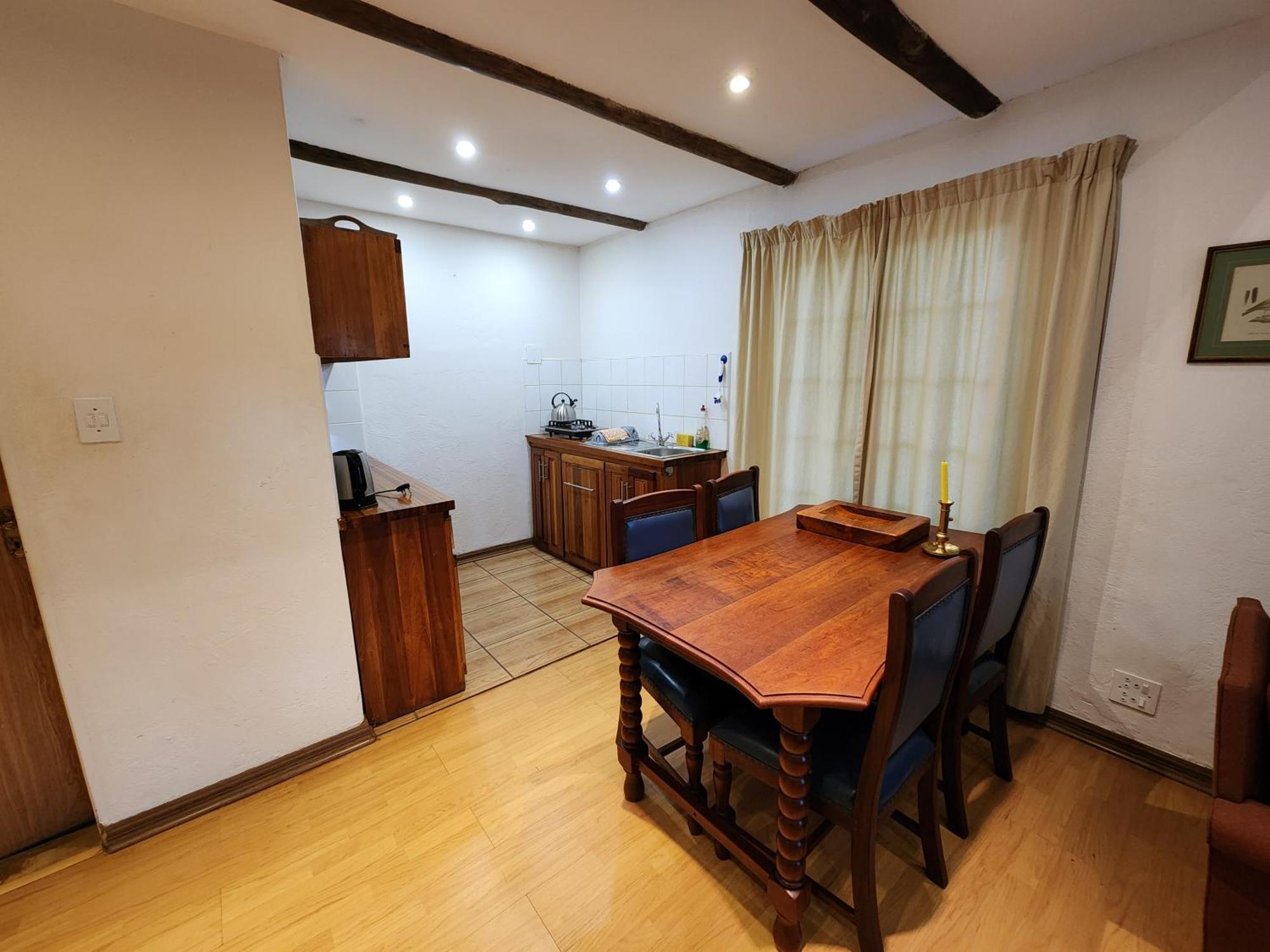 Softwaters Guesthouse Cottages Луис-Тричард Экстерьер фото